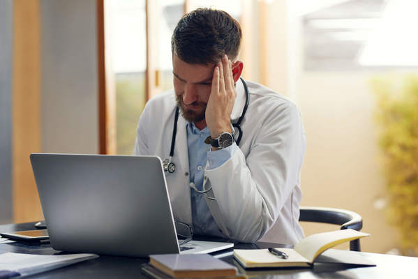 5 erros na gestão de compras que você deve evitar em sua clínica