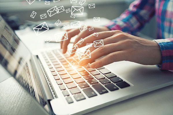 Entenda a importância do e-mail marketing para sua clínica - capa